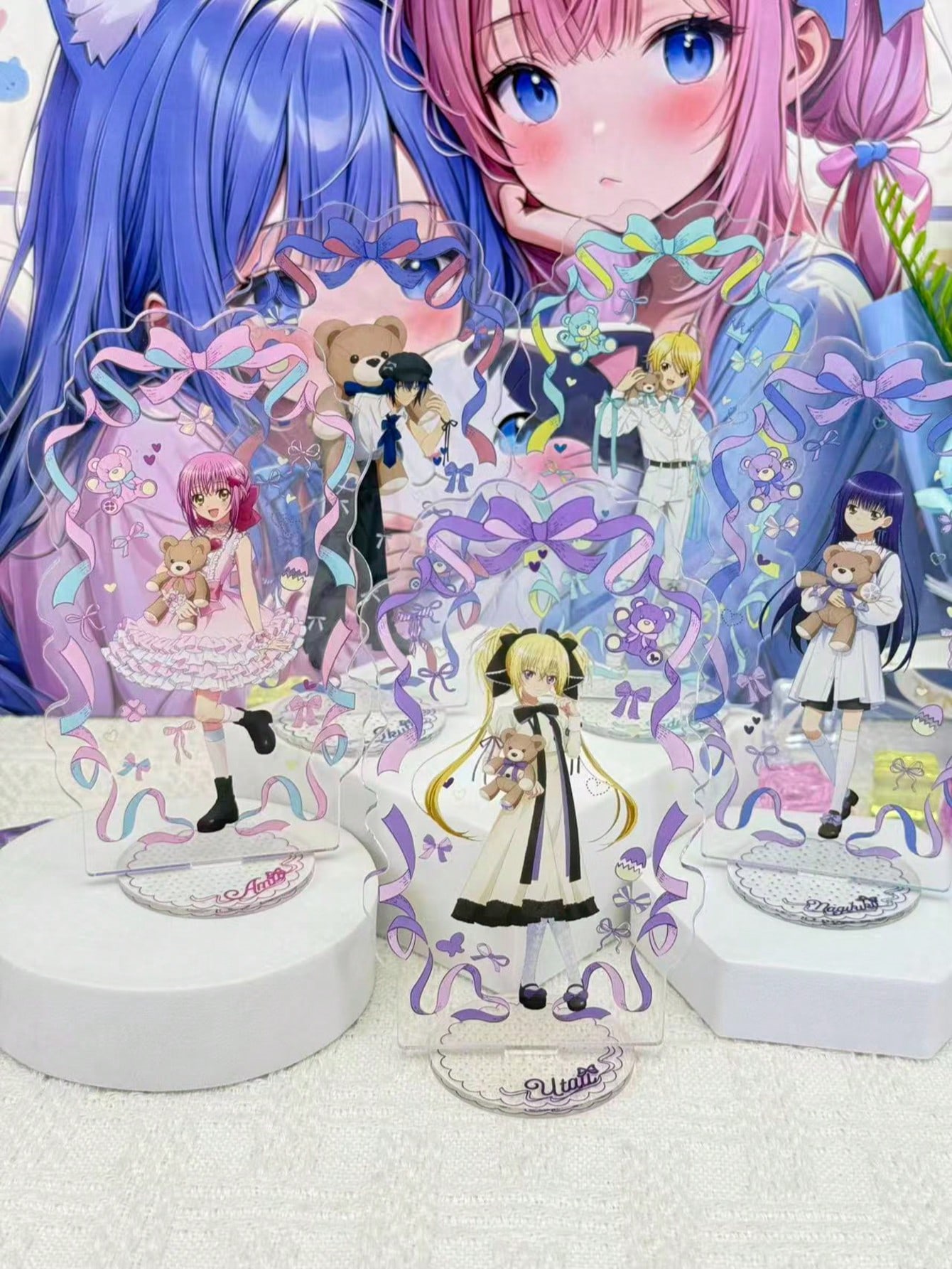 Desk Accessories - アニメのアクリル製スタンド、かわいいキャラクターのディスプレイスタンド、漫画グッズ、コレクション用スタンド、卓上装飾、女の子へのプレゼント。