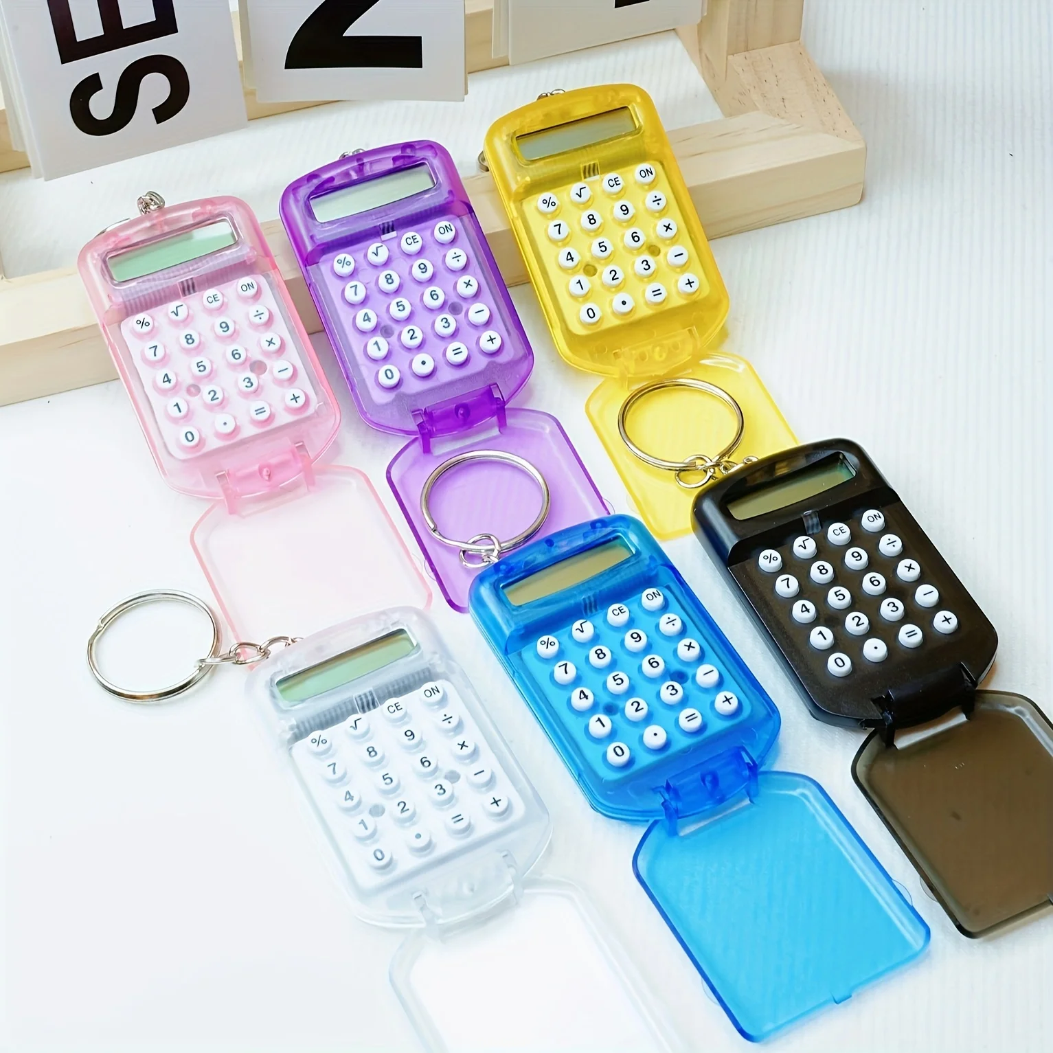 キーホルダー付きのミニチュア漫画風電卓。8桁表示で、持ち運び - Scientific Calculator For Secondary School のレビューと価格